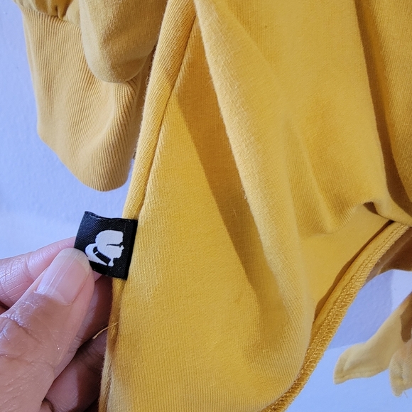 KARL LAGERFELD Paris Emoji Patch Tie Top Sz L Yellow Banded Sleeve Minimalist - Picture 6 of 12
